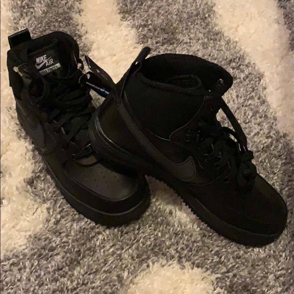 NWB Nike Air Force 1